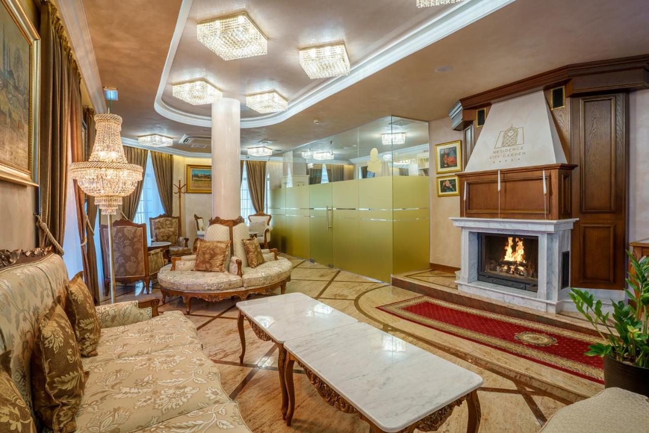 Residence City Garden - Certificate Of Excellence Top 10 Best Five-Stars City Hotels For 2024 Awarded By Htif Plovdiv Luaran gambar