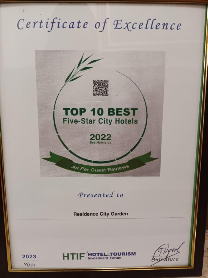 Residence City Garden - Certificate Of Excellence Top 10 Best Five-Stars City Hotels For 2024 Awarded By Htif Plovdiv Luaran gambar