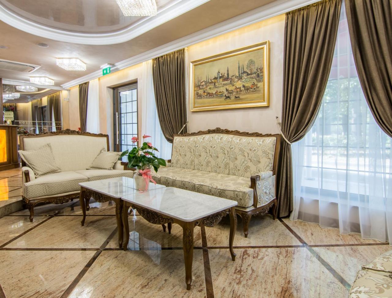 Residence City Garden - Certificate Of Excellence Top 10 Best Five-Stars City Hotels For 2024 Awarded By Htif Plovdiv Luaran gambar